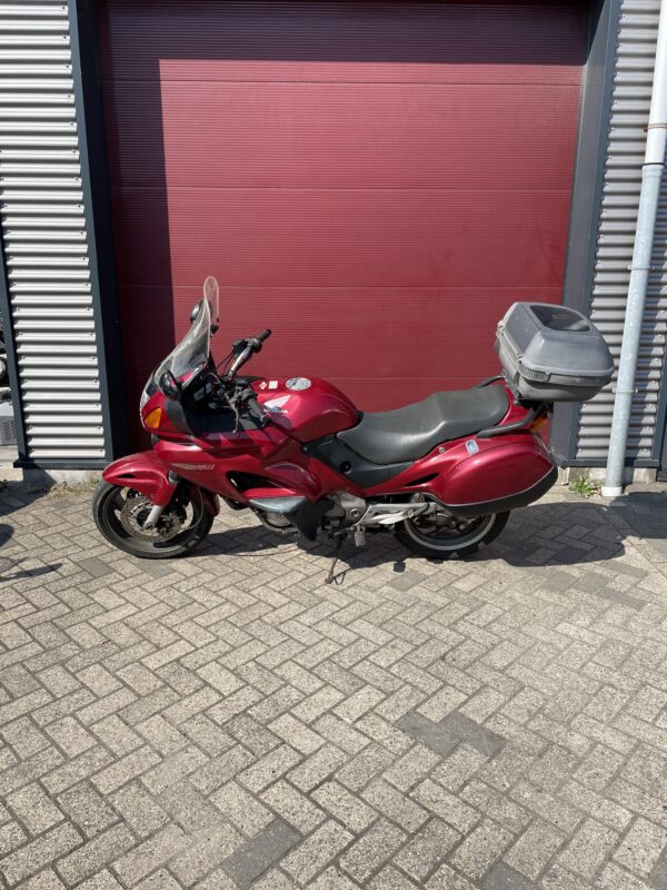 Honda NT650 Deauville 650 - Afbeelding 4