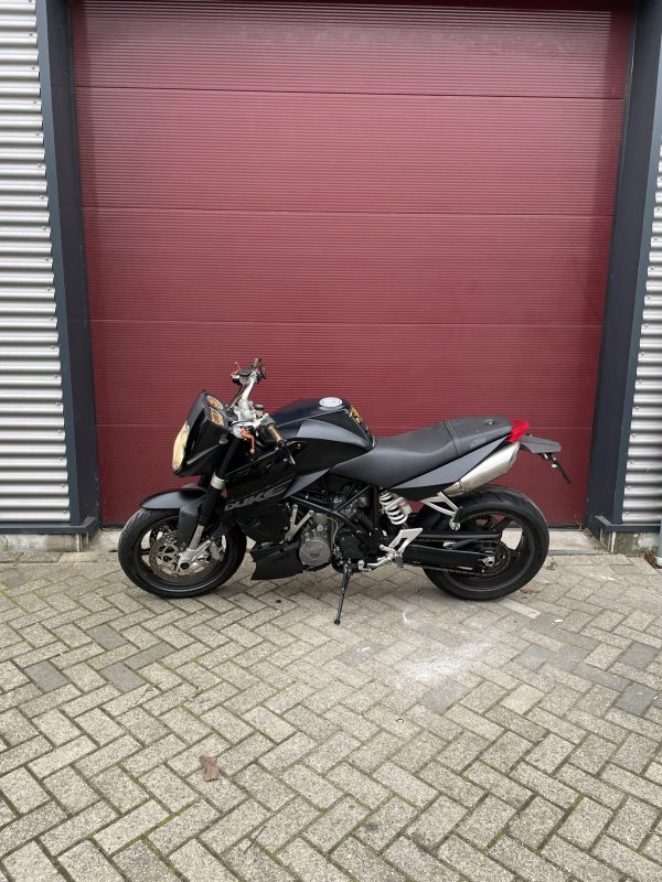 KTM 990 SuperDuke - Afbeelding 3