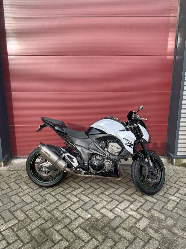 Gave Kawasaki Z800 ABS Akrapovic - Afbeelding 4