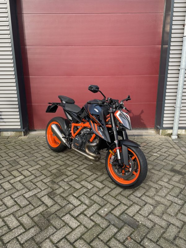 KTM Superduke 1290R 2023 2000KM !!