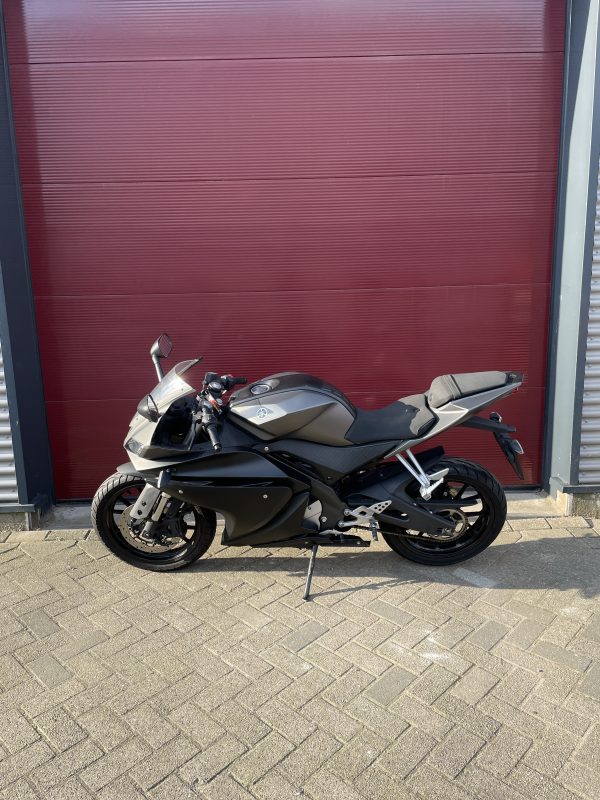 Yamaha YZF R 125 ABS Lage km stand - Afbeelding 4