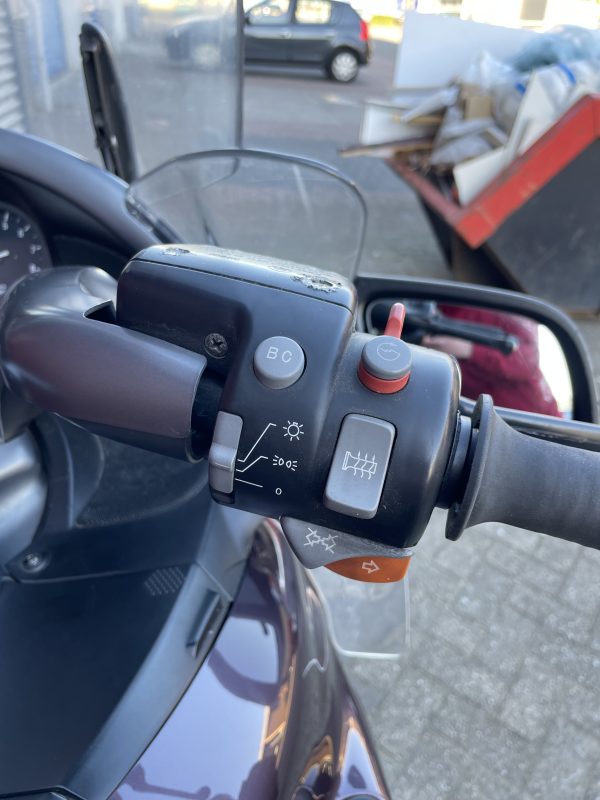 BMW K 1200 LT / K1200LT lichte zijschade - Afbeelding 12