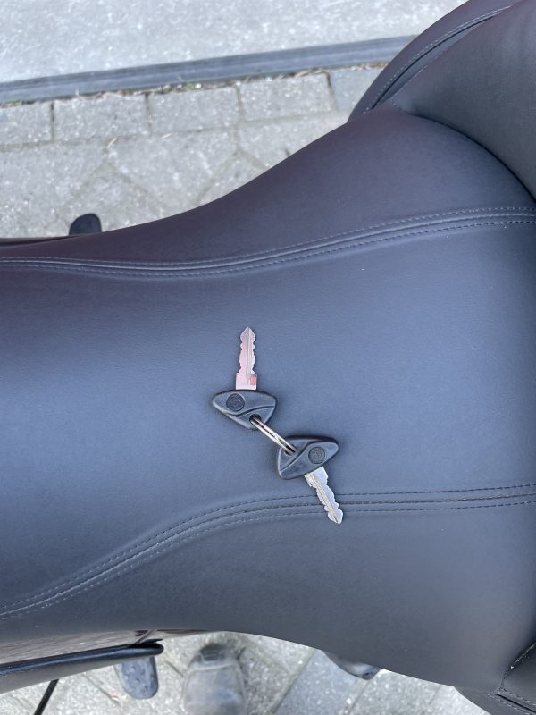 BMW K 1200 LT / K1200LT lichte zijschade - Afbeelding 20