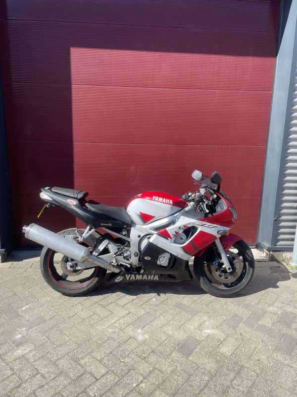 Project of onderdelen motor yamaha r6