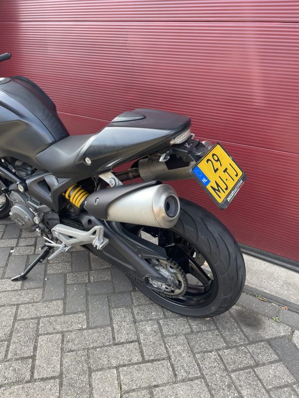 GAVE Ducati Monster 696 Plus lage km stand - Afbeelding 8