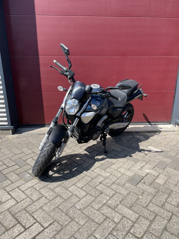 Yamaha MT-03 A2 kenteken Nieuwe banden - Afbeelding 2