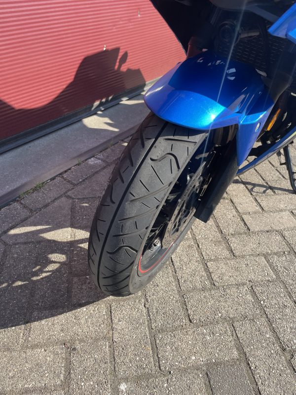 Suzuki GSX 250 R ABS Lichte rijdbare schade - Afbeelding 11