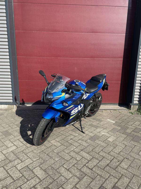 Suzuki GSX 250 R ABS Lichte rijdbare schade - Afbeelding 2