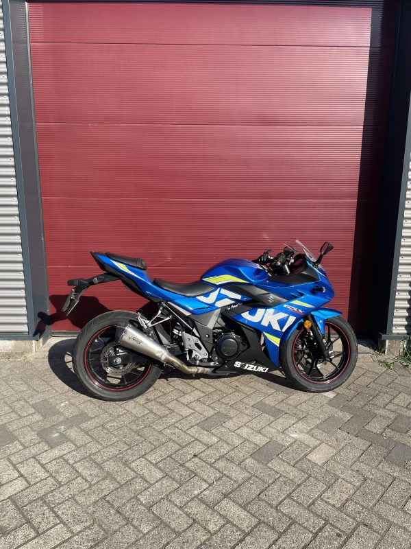 Suzuki GSX 250 R ABS Lichte rijdbare schade - Afbeelding 4