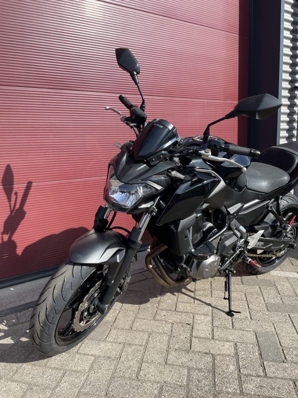 Kawasaki Z 650 ABS Nieuwe banden - Afbeelding 6