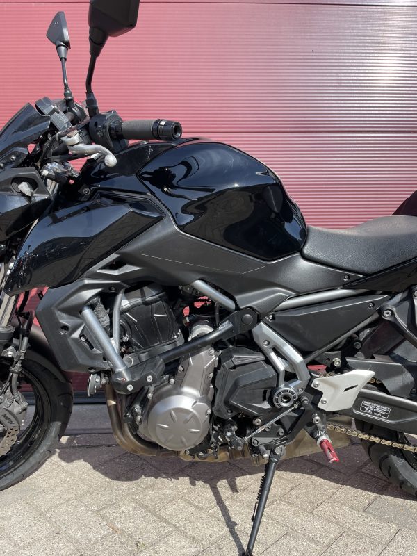 Kawasaki Z 650 ABS Nieuwe banden - Afbeelding 7