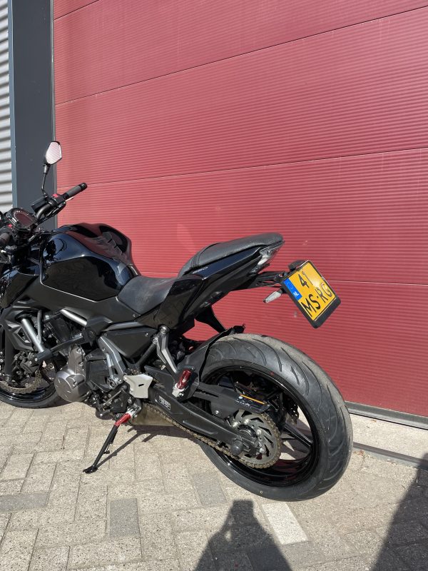 Kawasaki Z 650 ABS Nieuwe banden - Afbeelding 9