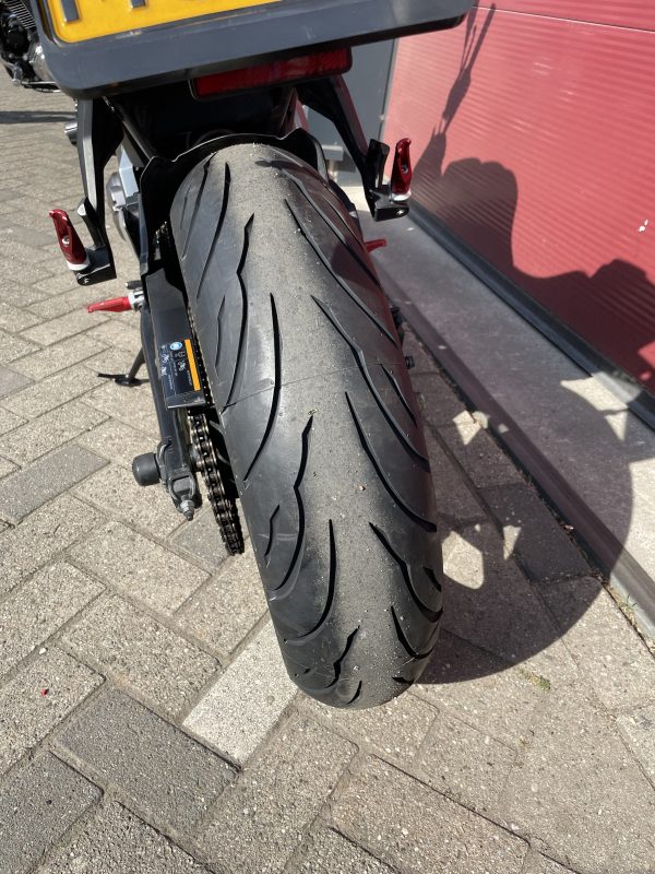 Kawasaki Z 650 ABS Nieuwe banden - Afbeelding 12