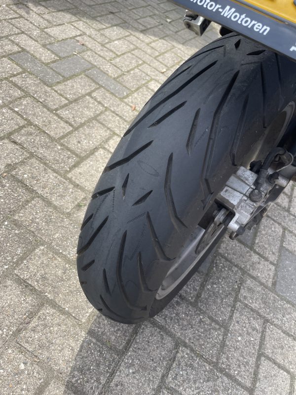 Hyosung Comet 650 Lage Km stand (suzuki SV 650) - Afbeelding 6