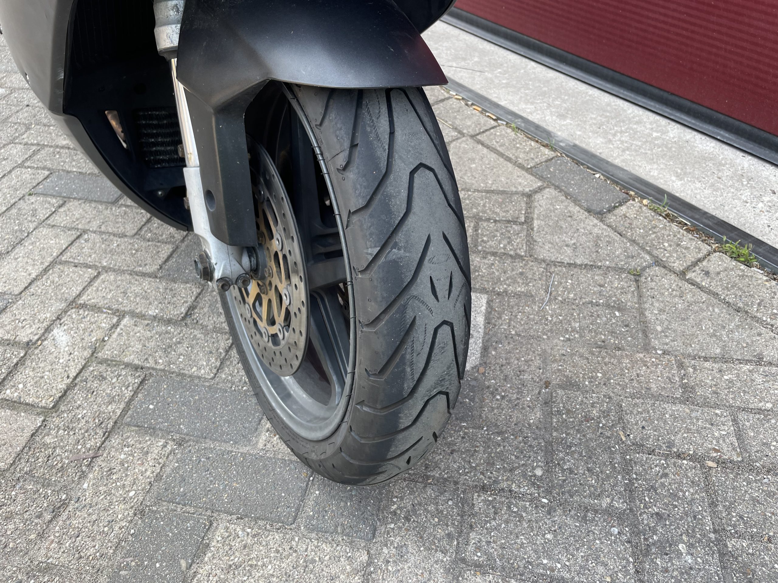 Aprilia RST 1000 Futura - Afbeelding 15