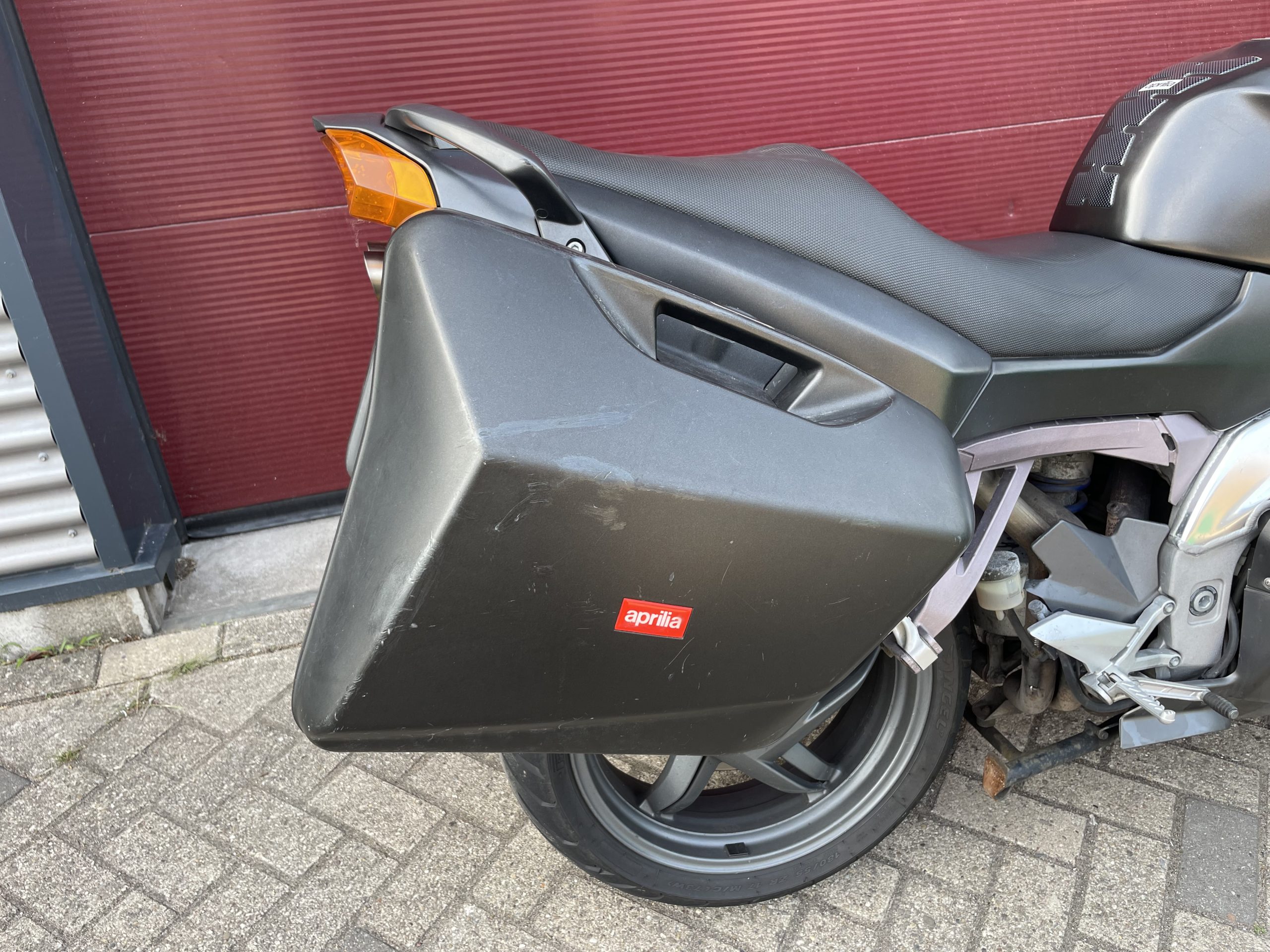 Aprilia RST 1000 Futura - Afbeelding 12