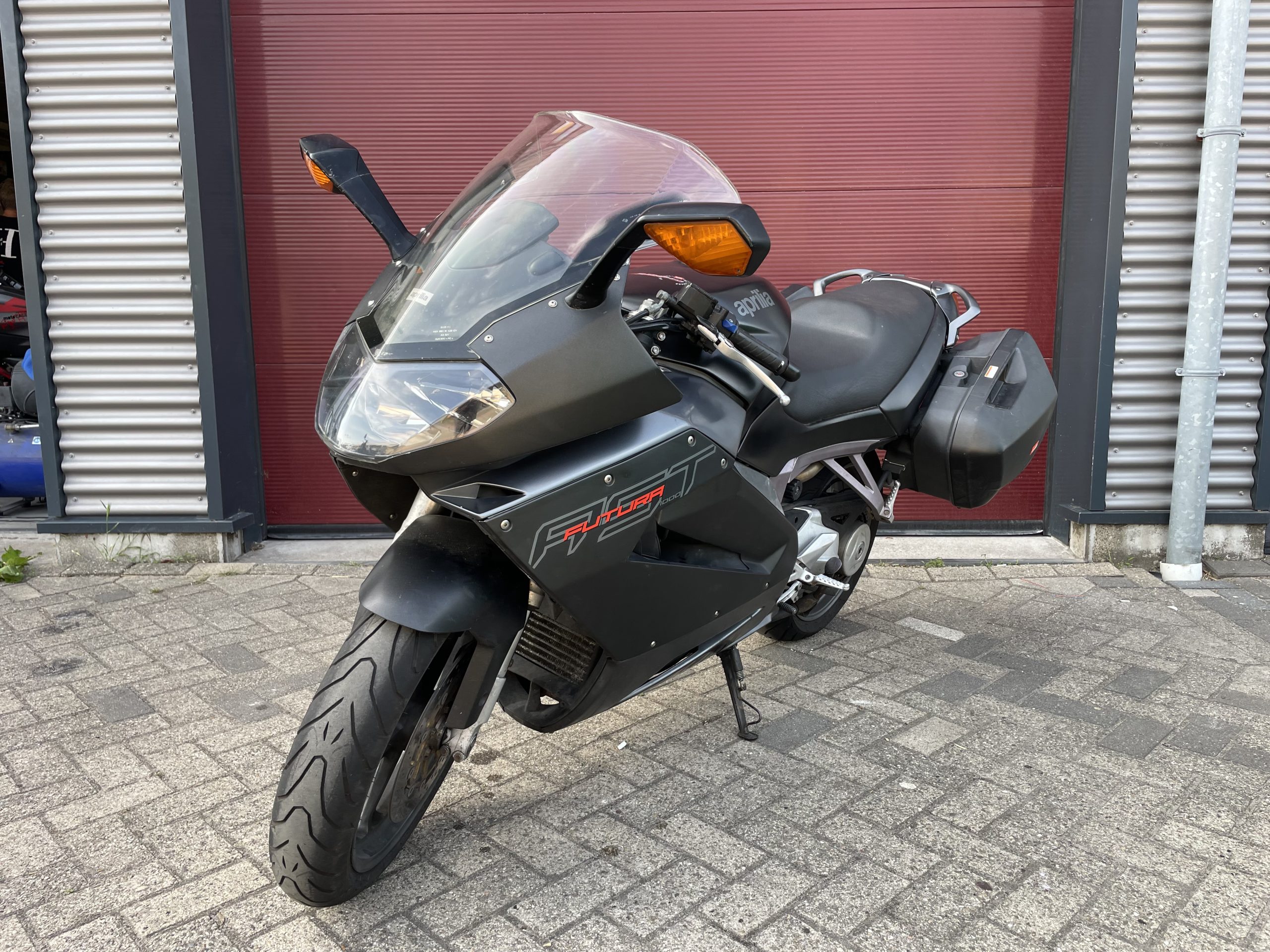 Aprilia RST 1000 Futura - Afbeelding 2