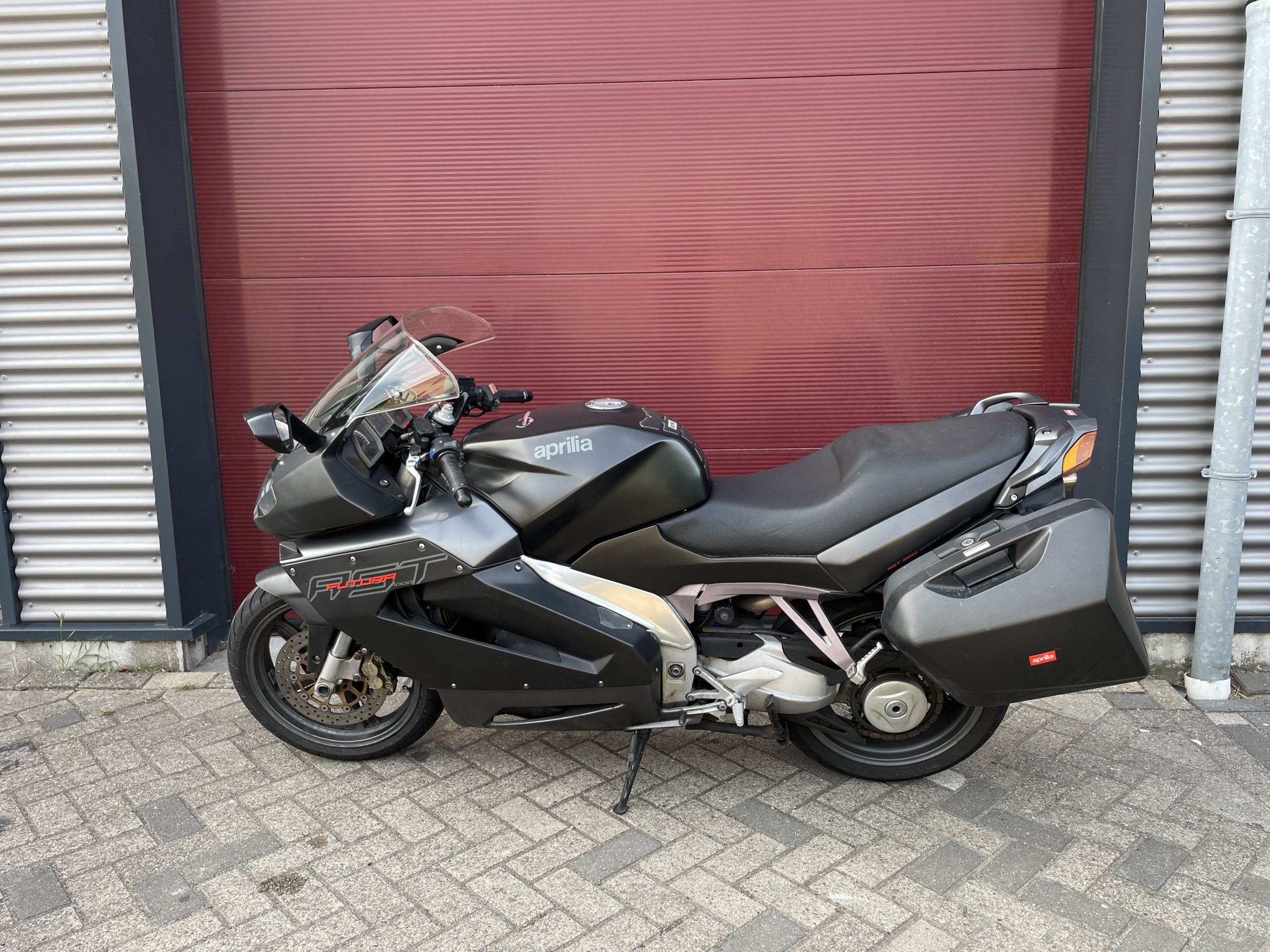 Aprilia RST 1000 Futura - Afbeelding 4