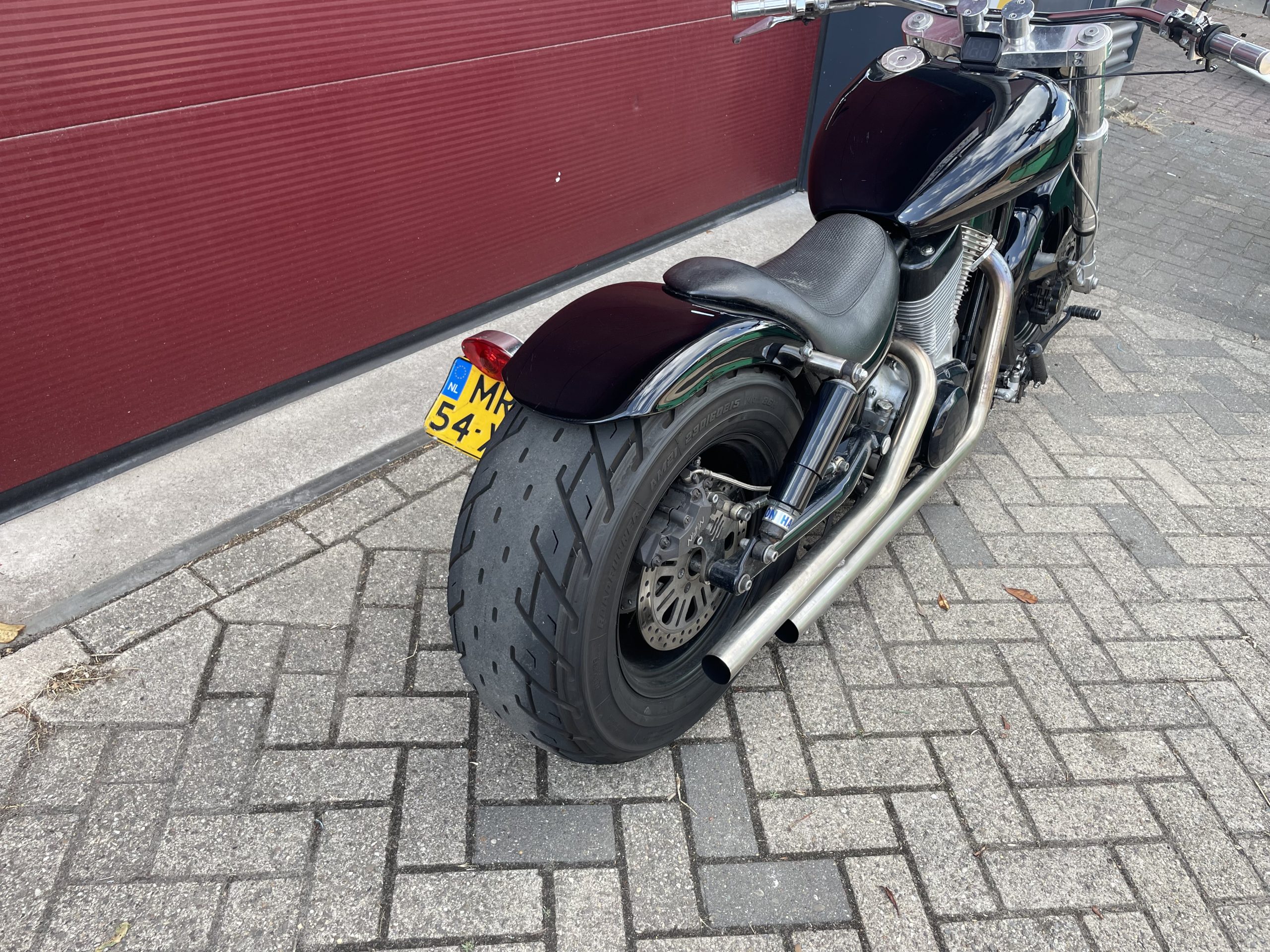 Suzuki VS 1400 Intruder Custom 230 achterwiel en 170 voorwiel - Afbeelding 12