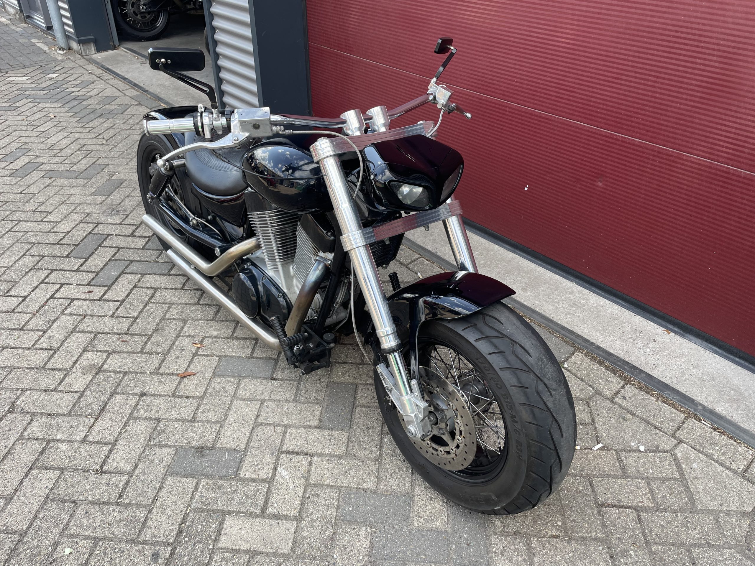 Suzuki VS 1400 Intruder Custom 230 achterwiel en 170 voorwiel - Afbeelding 5