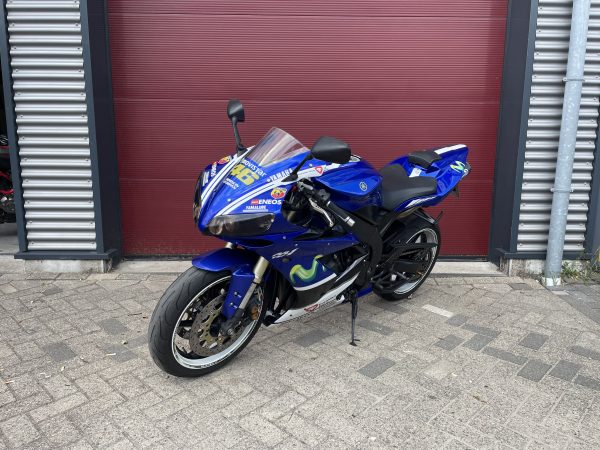 Yamaha YZF R1 RN12 - Afbeelding 2