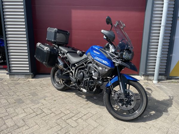 Triumph Tiger 800 XC SE XRX Special edition