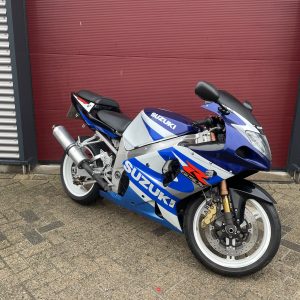 Suzuki GSX R 1000 GSXR 1000 K1