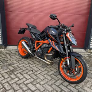KTM Superduke 1290R 2023 2000KM !!