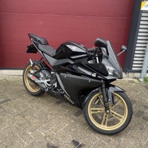 Yamaha YZF-R125 YZF 125 R Akrapovic